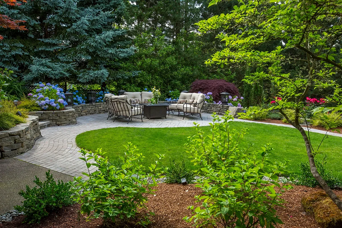 Finished patio garden and planting detail